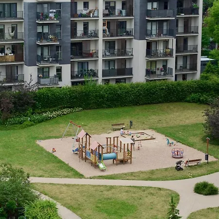 Jesionowa With Free Garage By Renters Apartment