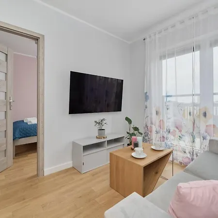 Apartment Jesionowa With Free Garage By Renters *