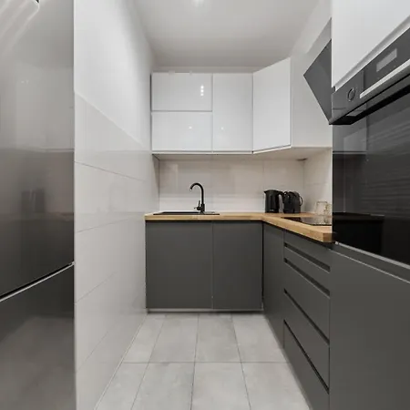 Apartment Jesionowa With Free Garage By Renters *