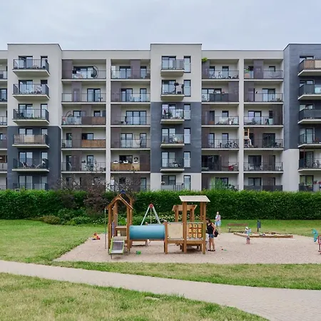 Jesionowa With Free Garage By Renters * Breslavia